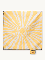 Sunshine – koc piknikowy i plażowy (izolowany) 200 x 200 cm – XXL Mata piknikowa z recyklingowanego PET – wodoodporna i ocieplająca