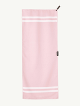 Stripes Pink Marshmallow – ręcznik sportowy z magnesem i kieszenią zapinaną na zamek