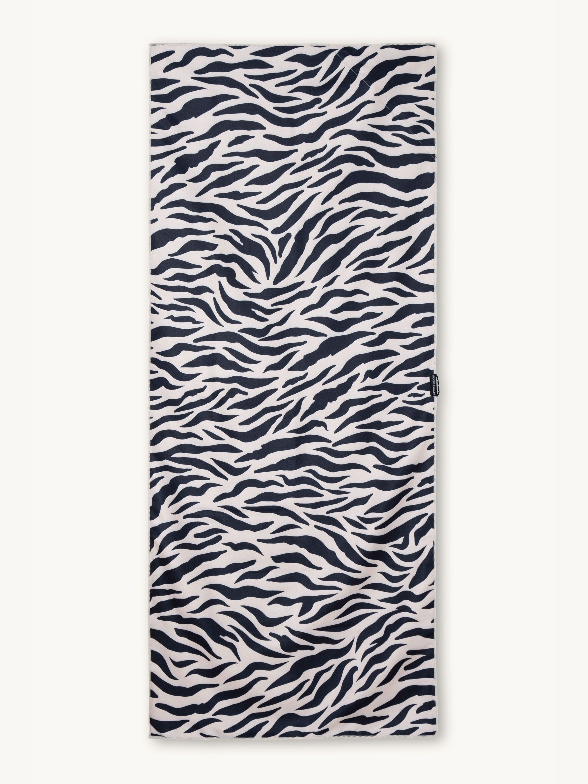 Beach Safari – szybkoschnący ręcznik podróżny i plażowy z ukrytą kieszenią