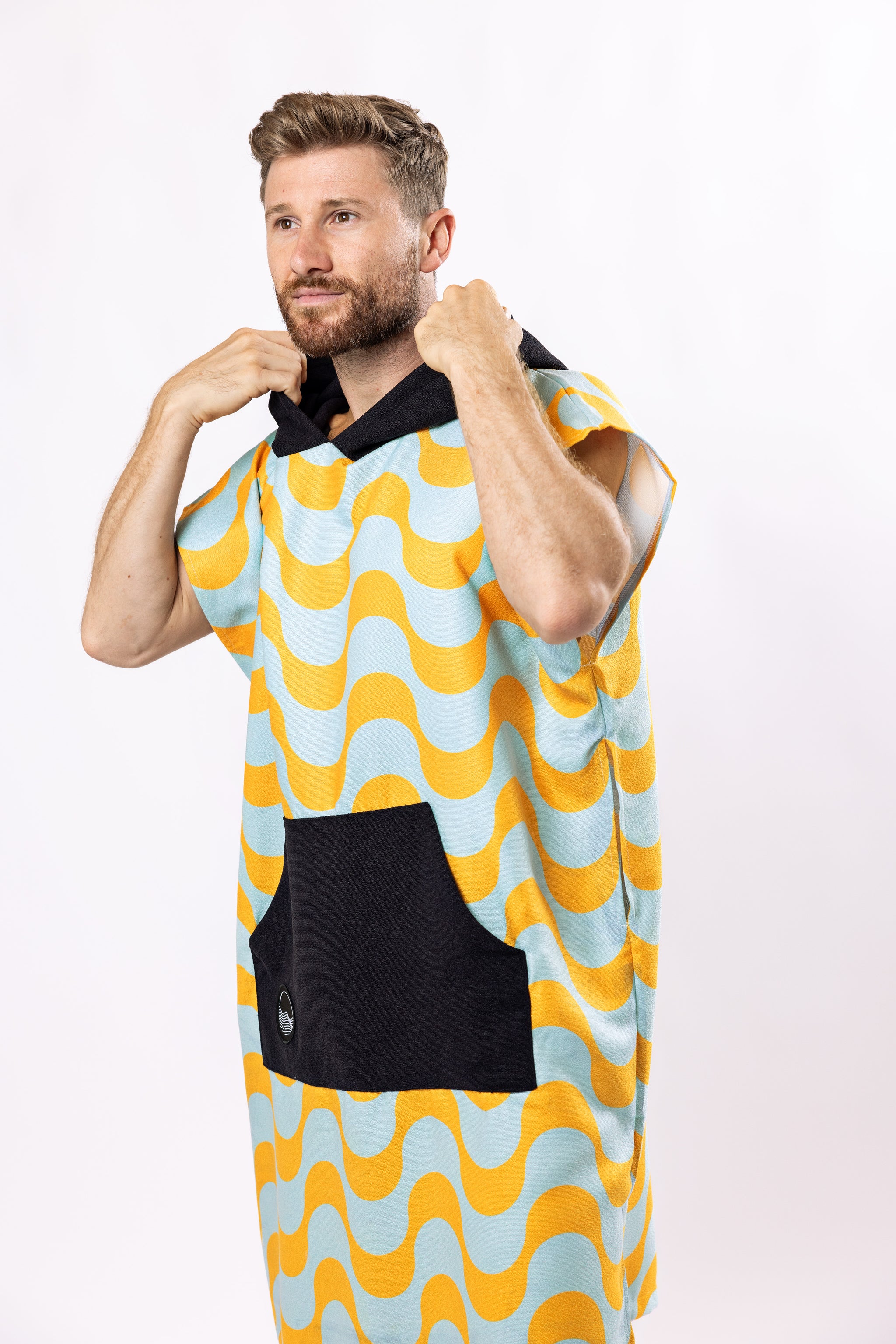 Surf-Poncho Copacabana Yellow - für Frauen & Männer - aus schnelltrocknender und ultra-leichter Mikrofaser - WOODSANDWAVES